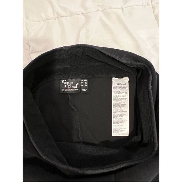 Women with Control Black pull on jeans size XS Petite - Picture 2 of 7